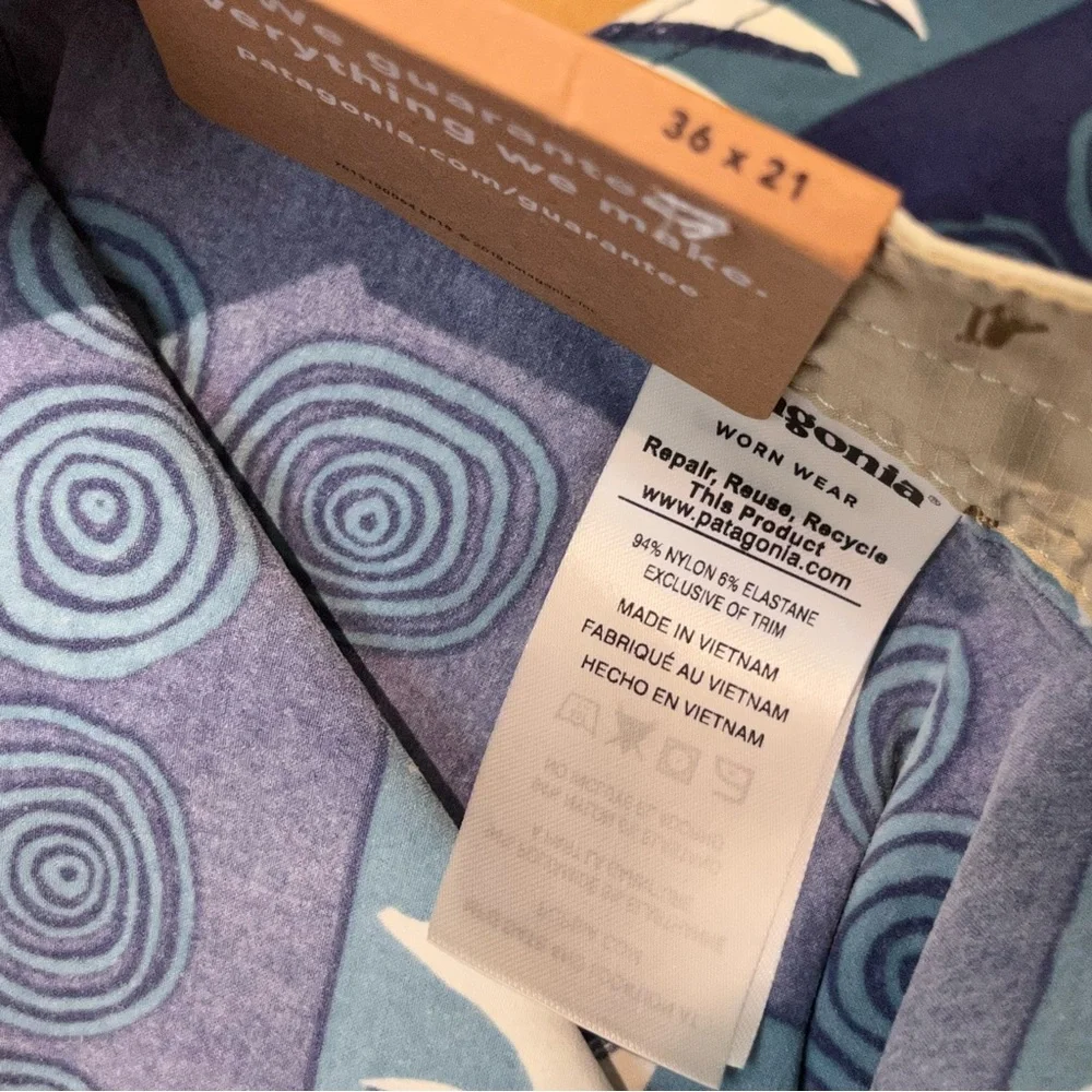 Patagonia Wavefarer Boardshorts 21